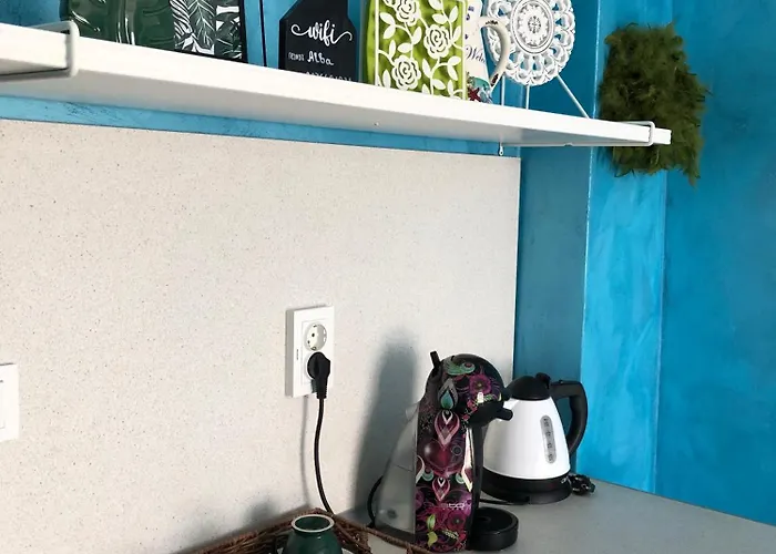 студио - морско бягство